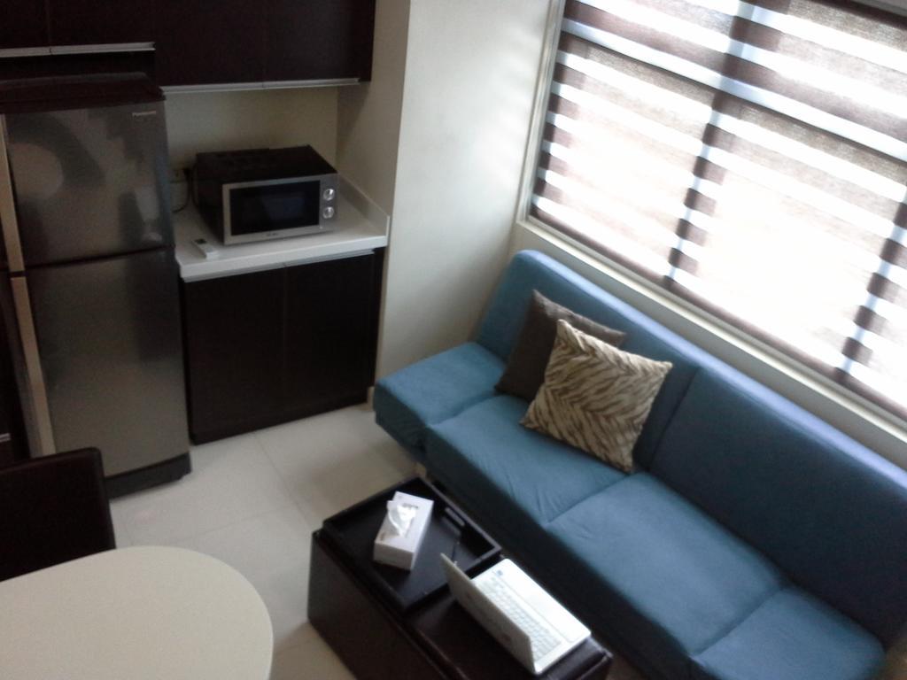 Eton Parkview Lägenhet Makati City Exteriör bild