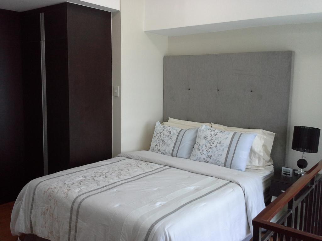 Eton Parkview Lägenhet Makati City Exteriör bild