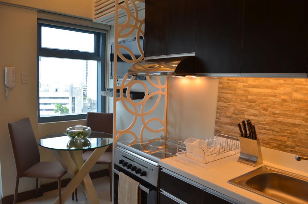 Eton Parkview Lägenhet Makati City Exteriör bild