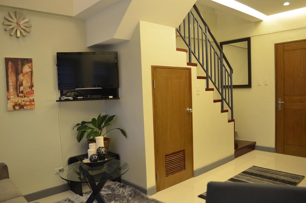 Eton Parkview Lägenhet Makati City Exteriör bild